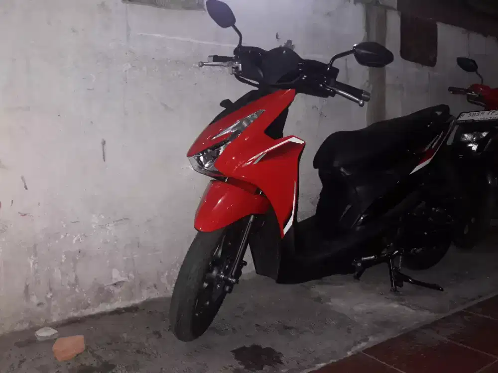 Jasa ojek subuh menjelang pagi
