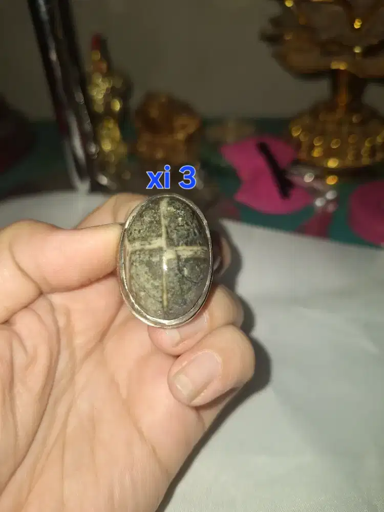 Batu cincin tapak jalak 
Hitam garis perak 
Xi 3 Ring perak alpaca 
Ba