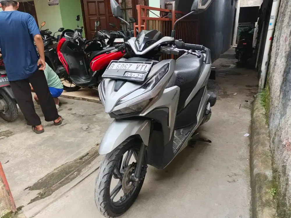 PJK ON 09/26 HONDA VARIO 150 KEYLES 2019 BS TT 2018 DI CILEDUG HRG NET