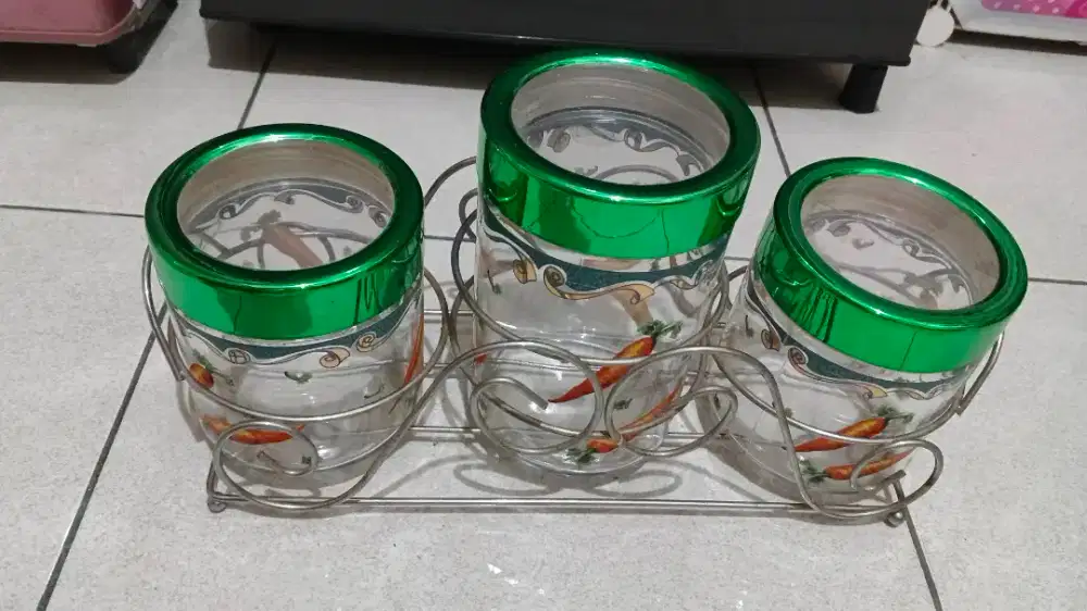 Dijual 1 Set Toples Kue Kering Lebaran Murmer !!!