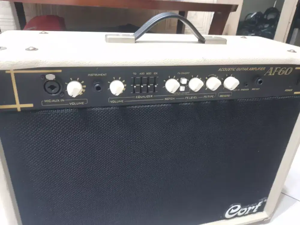 Ampli gitar akustik Cort Af60 full ori dan normal