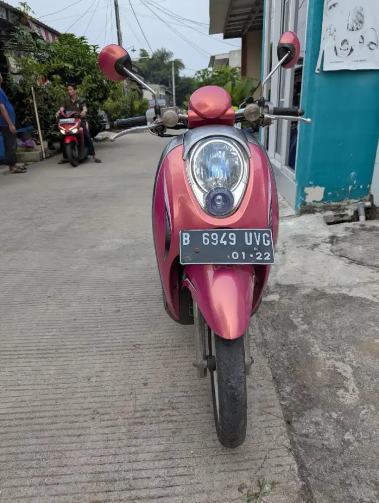 Honda scoopy karbu