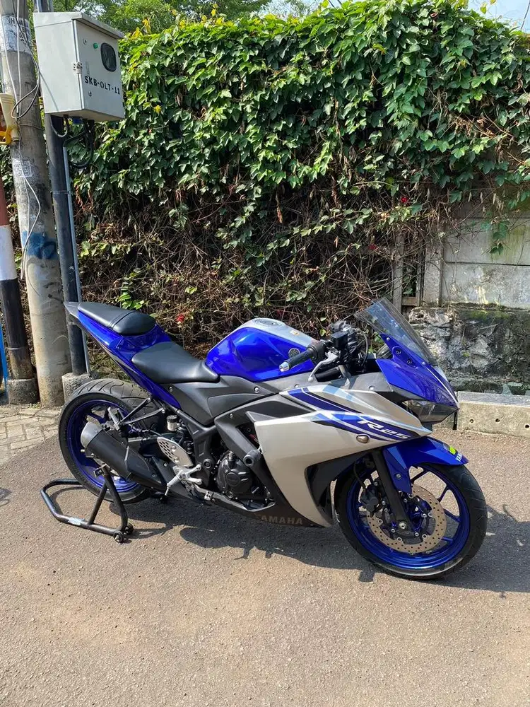 Yamaha R25 2016