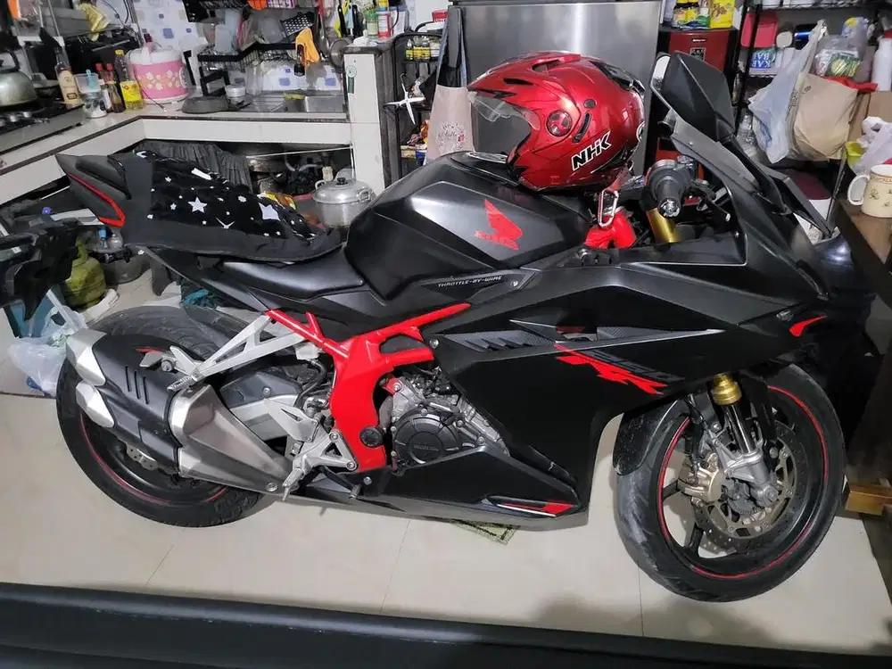 cbr250rr 2018 abs