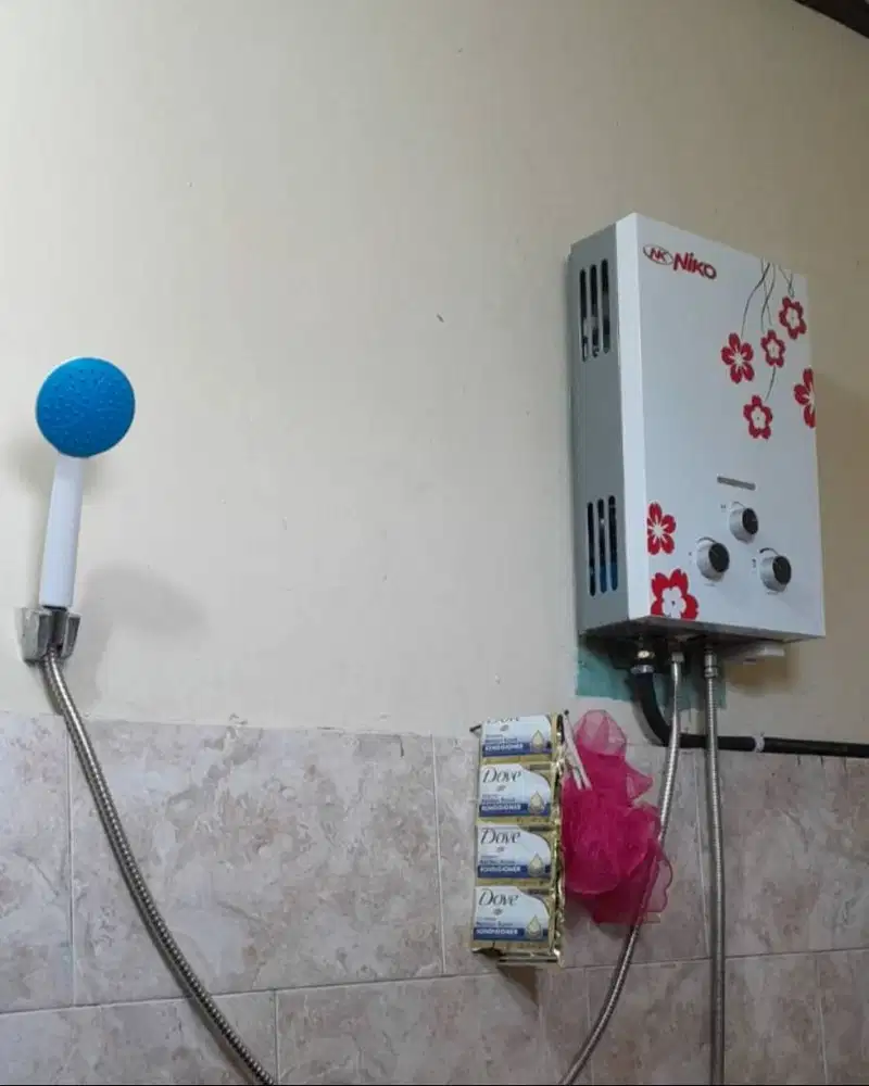 Pemanas Air Kamar Mandi x Niko