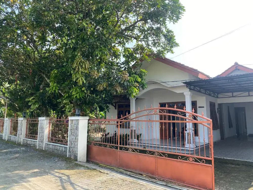 DIKONTRAKKAN RUMAH & SEISINYA DI PATEMON GOMBONG DEKAT RS PKU GOMBONG