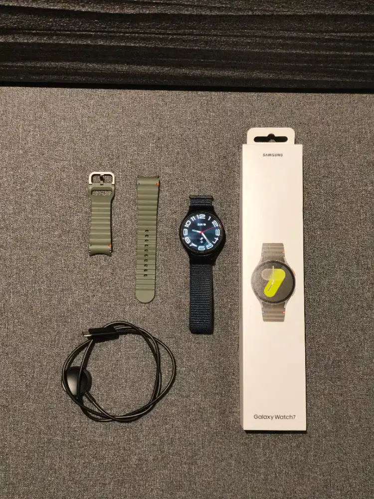 Samsung Galaxy Watch 7 44mm + Garansi resmi panjang 8 bulan