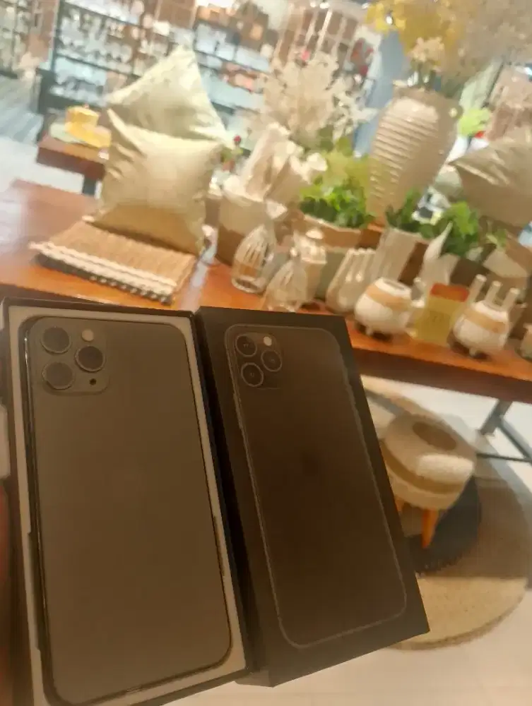 Iphone 11 pro 256gb pasti suka barang baru