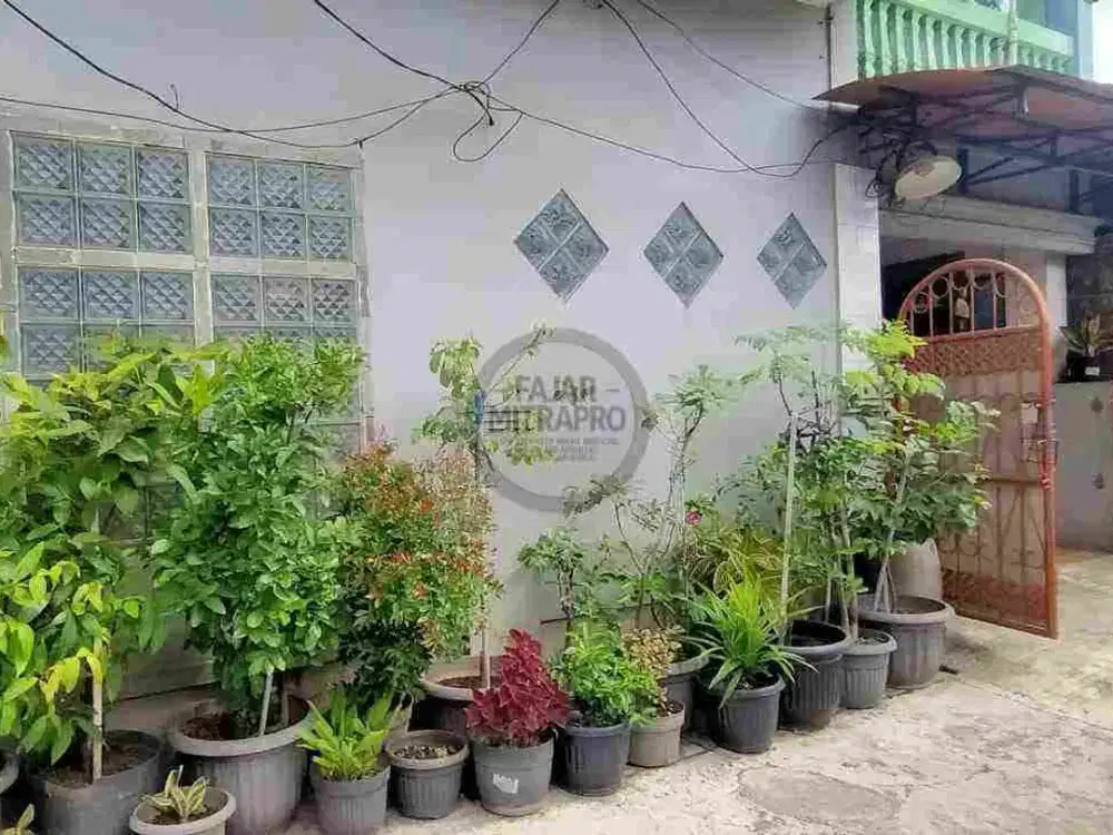 rumah 2lt siap huni Surya mandala Bekasi Selatan