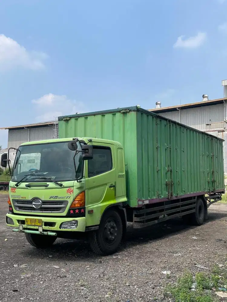 Hino FG235JS Box besi 2013