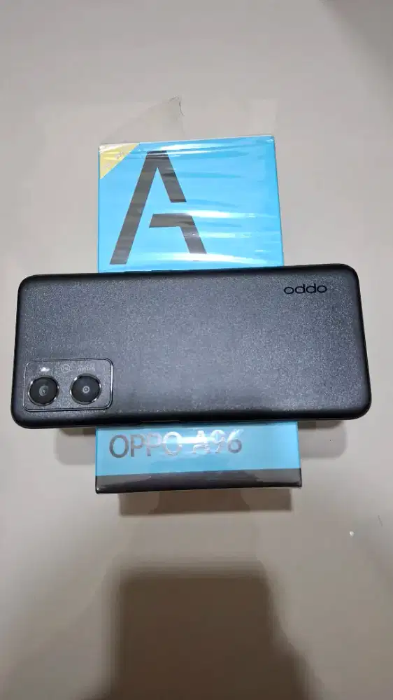 Handphone (HP) Oppo A96 Full set (bekas) 8 GB / 256 GB