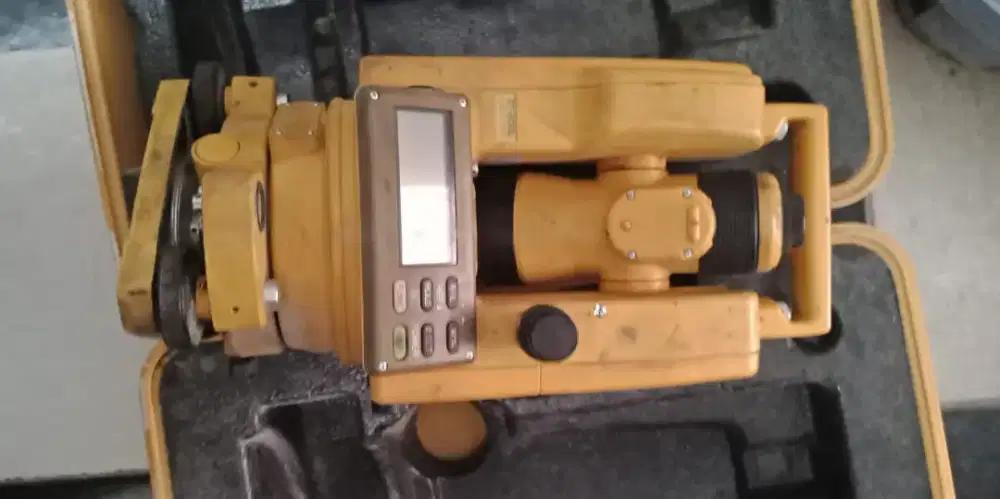 Total Station Topcon DT 205 L second