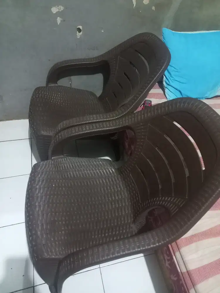 Jual 2pc Kursi OLYMPLAST
