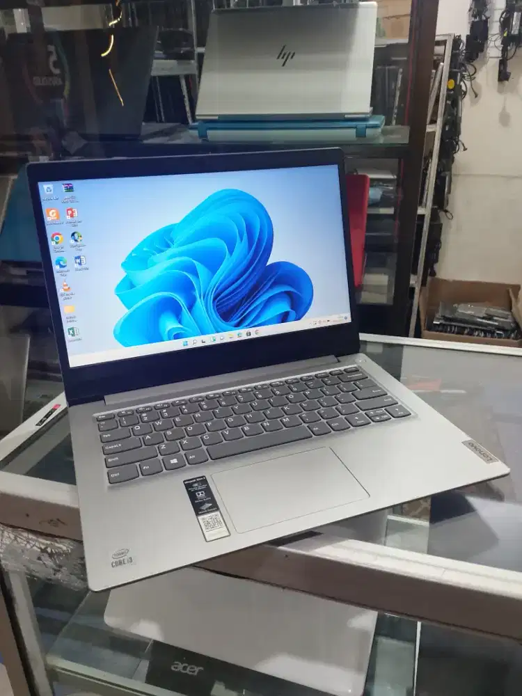Lenovo Ideapad Slim3 Core i3 Gen10 (14inch)Ram4Gb/Ssd256Gb