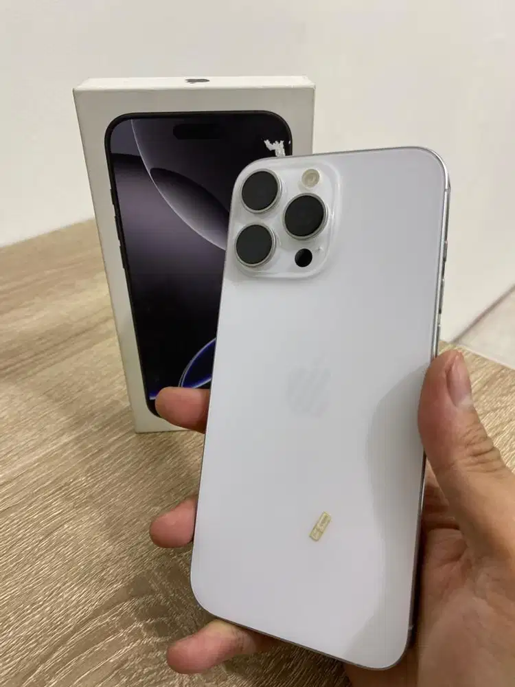 Iphone 16 promax 256gb ibox garansi on april 2026