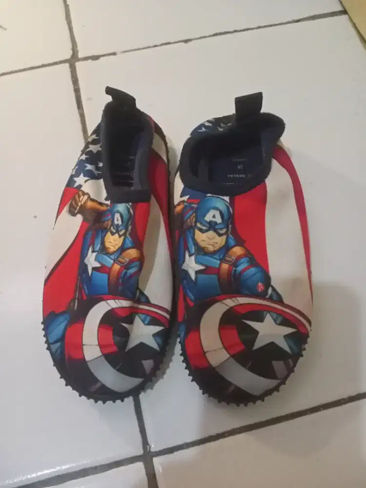 Sepatu anak cwo