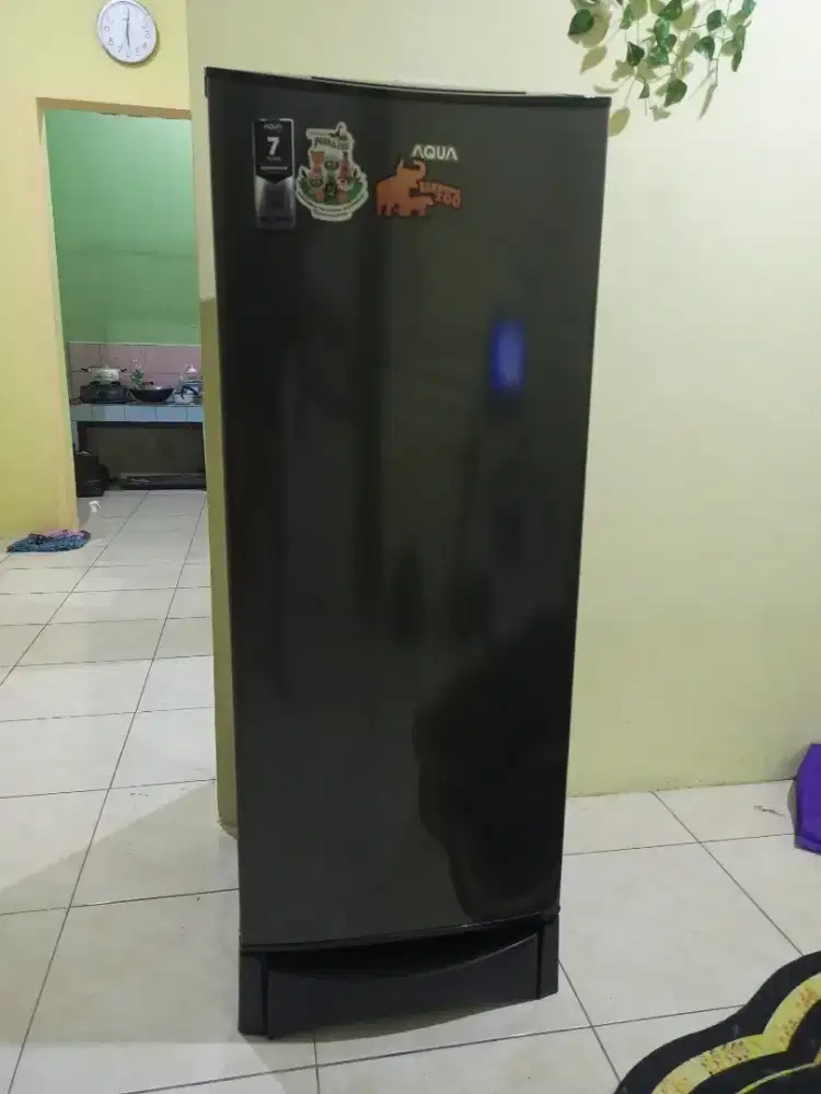 Kulkas AQUA 1pintu