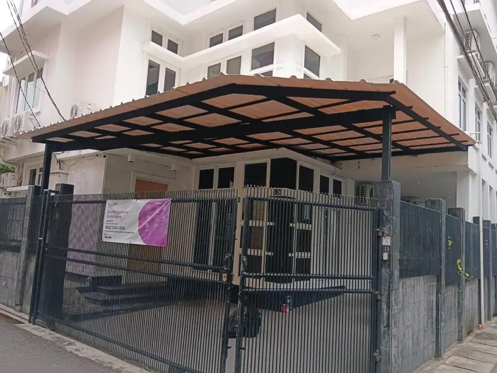 Kanopi baja ringan atap alderon rs terpasang