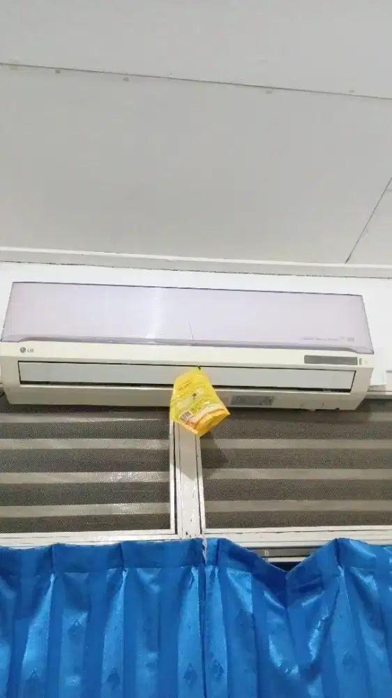 JUAL AC LG 1/2PK BEKAS