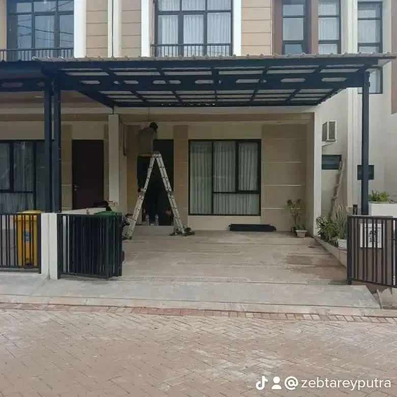Kanopi rangka baja ringan atap alderon rs terpasang
