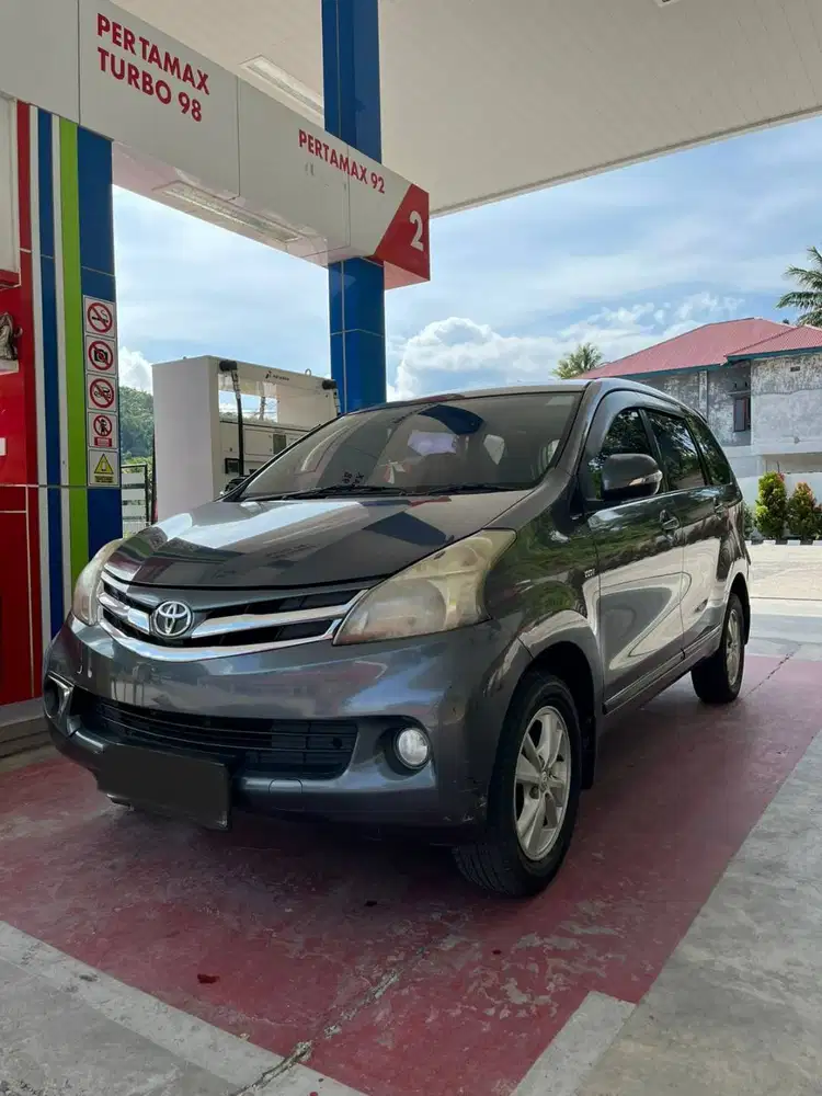 DIJUAL CEPAT AVANZA