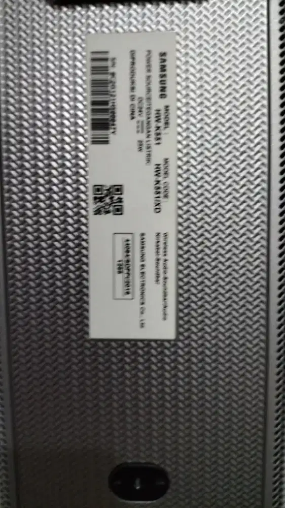 Soundbar Samsung HW-K551 tanpa subwoper