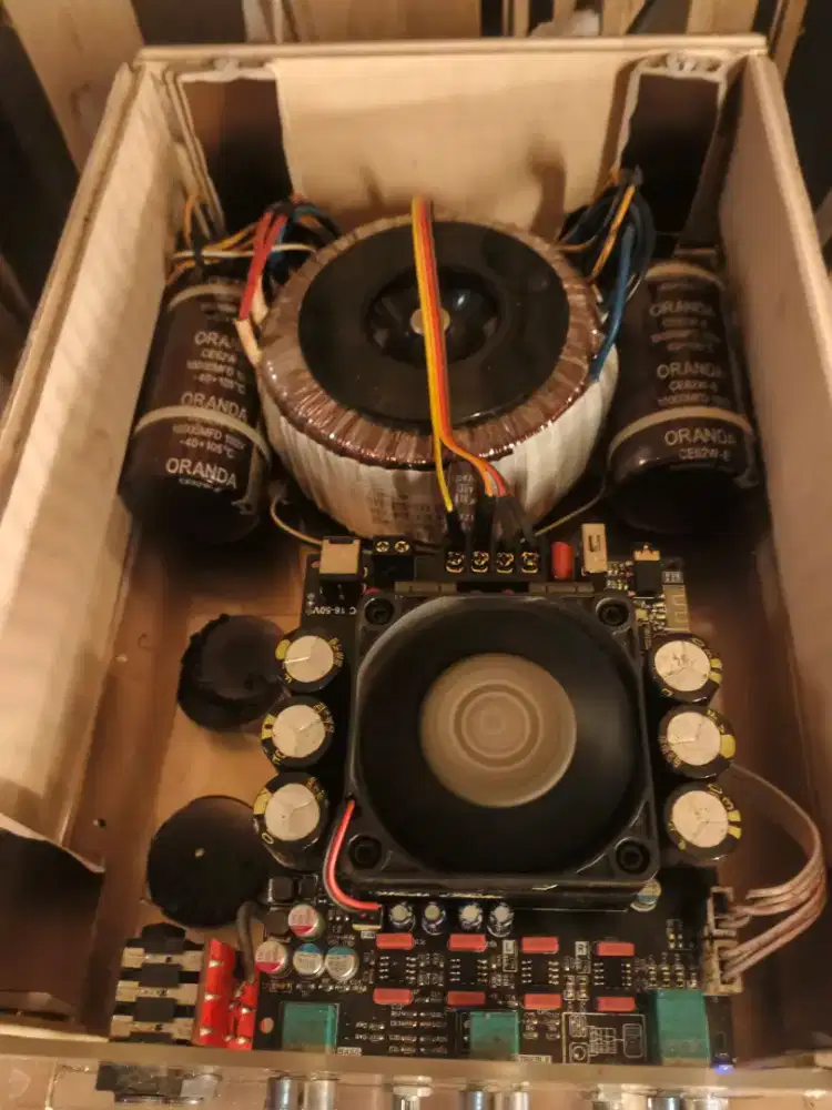 Amplifier stereo wuzhi zk-3002t