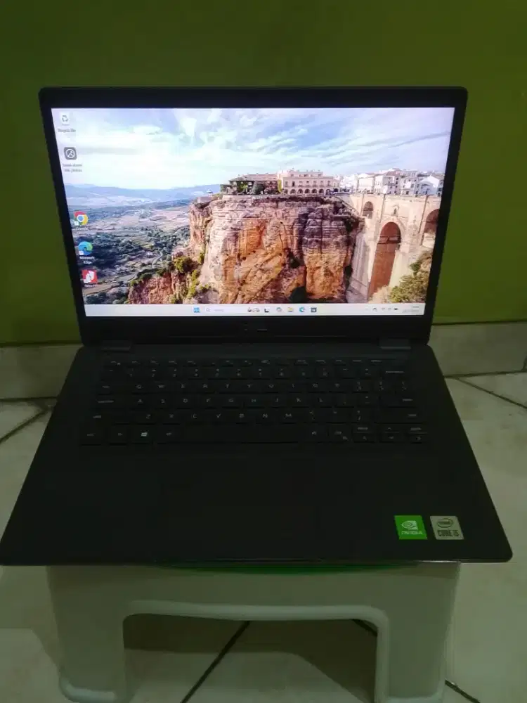 Laptop Core i5 gen 10