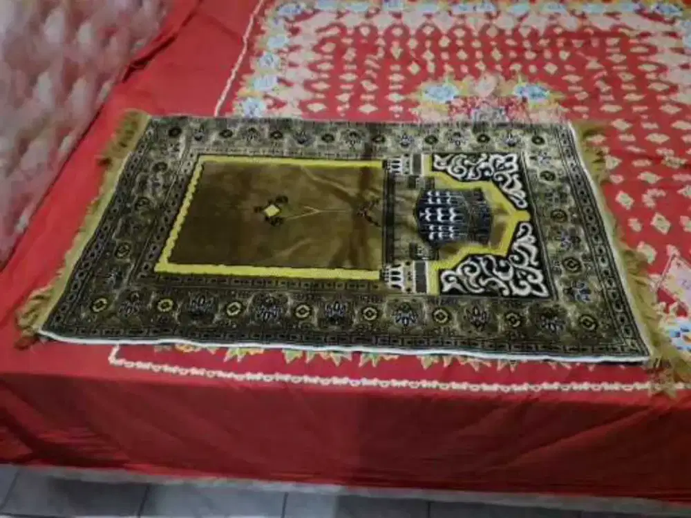 Sajadah Turkey Coklat Muda Gratis 1