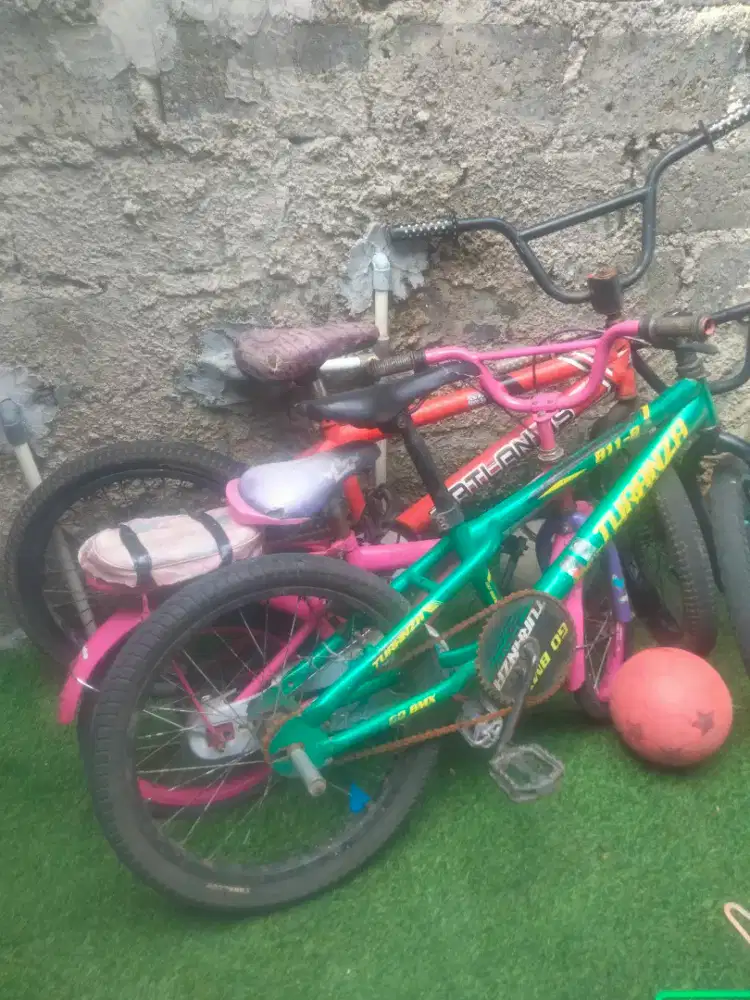Sepeda anak UK 20-16