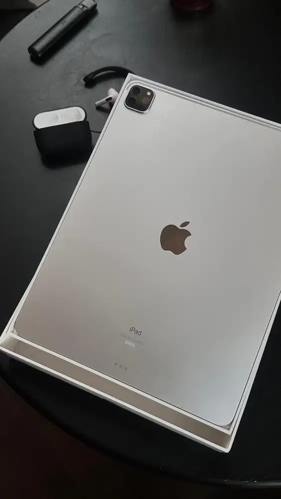 iPad Pro Gen 4 2020 12.9 inchi Ex Garansi iBox