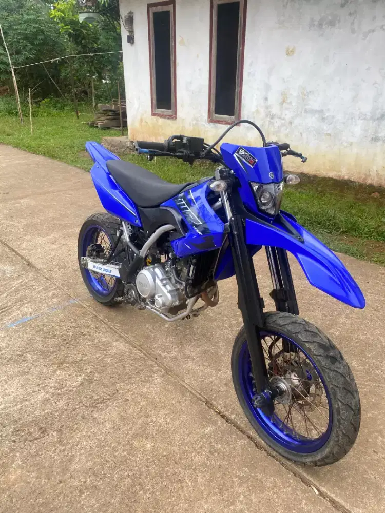 YAMAHA WR 155 R