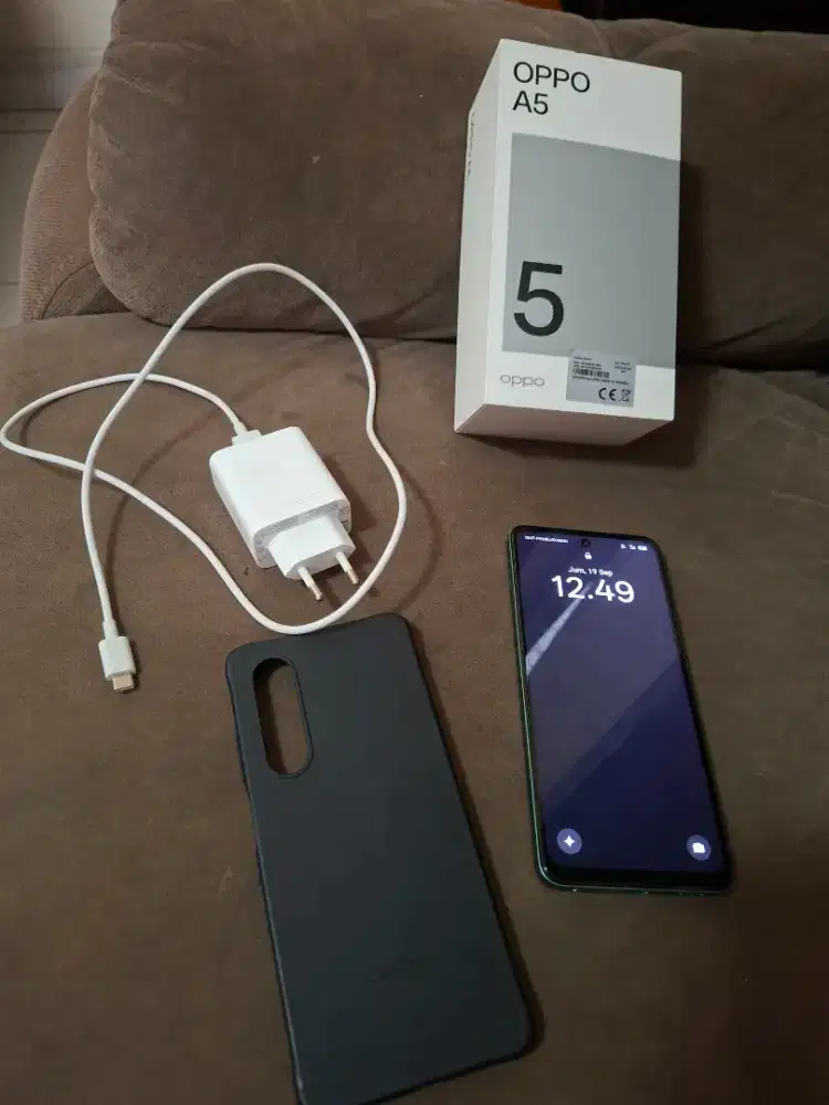 Dijual hp Oppo A5 NFC 2025..like new no minus fullset..pemakaian 2 bln