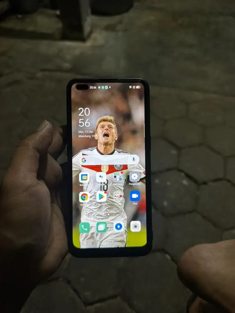 oppo reno 4f ram 8/128 resmi