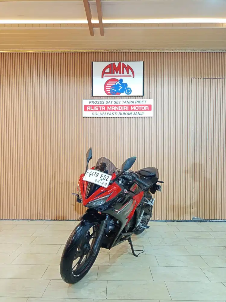 HONDA CBR 150 R TH 2019 BISA BAYAR PAKAI CC / PAYLATER