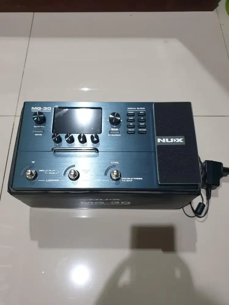 Efek Gitar NUX MG 30