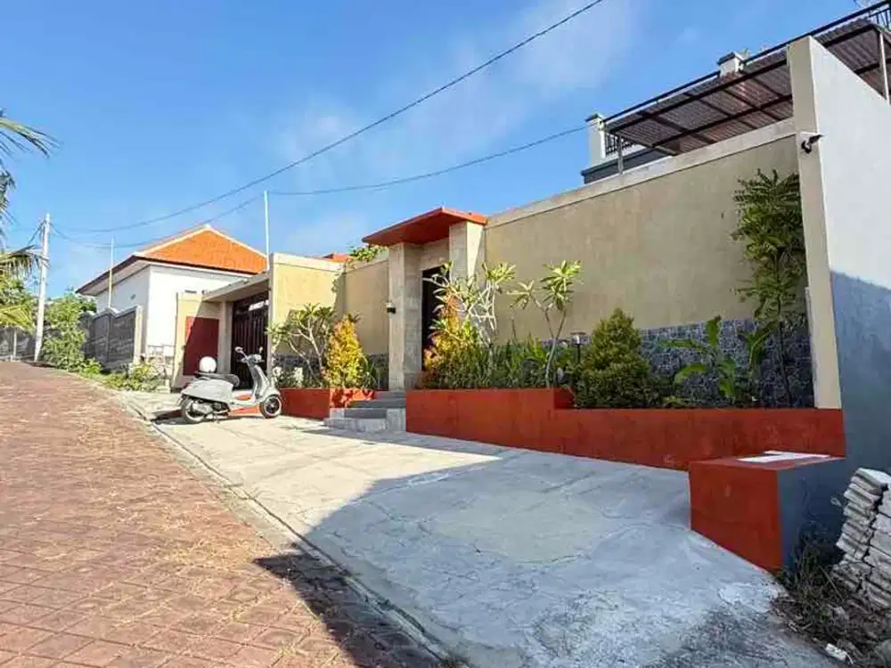 BUC Dijual 2 Villa + Tanah, View GWK, di Kutuh Bali