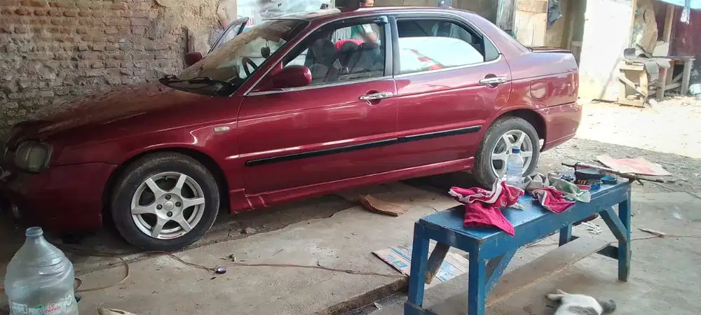 Suzuki Baleno 2001 Bensin