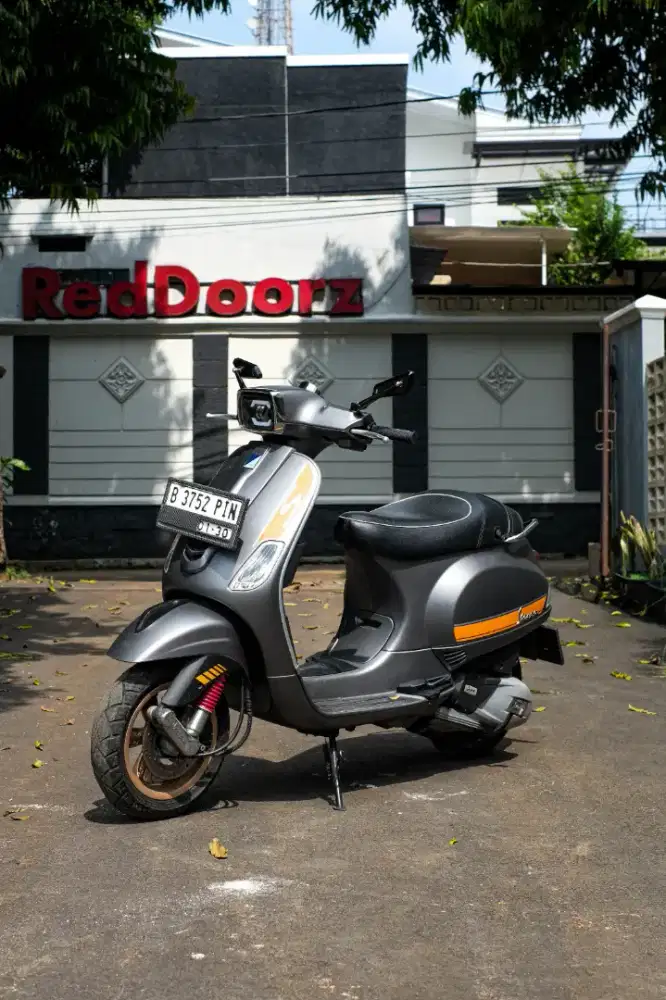 PIAGGIO VESPA S 125 IGET 2019 BISA KREDIT