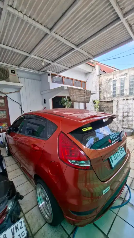 Ford Fiesta type.S Pajak Hidup