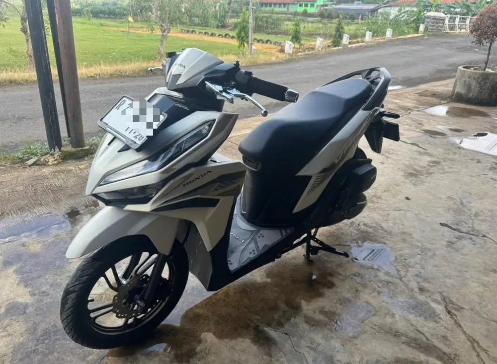 Honda vario 125 2023 cbs iss simpanan super istimewa