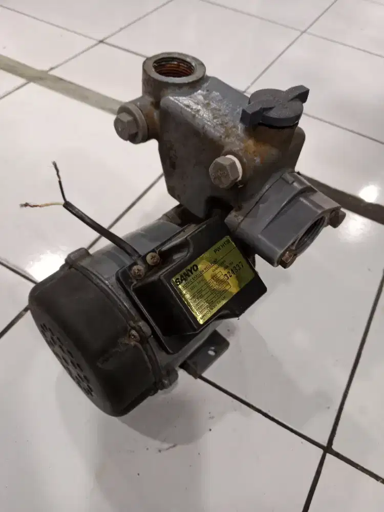 Pompa sanyo pw 136