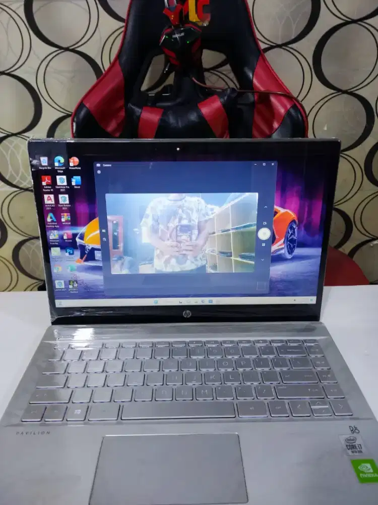 Mulus Laptop HP 14 Core i7 SSD 256Gb SLIM BEZELES DUAL VGA