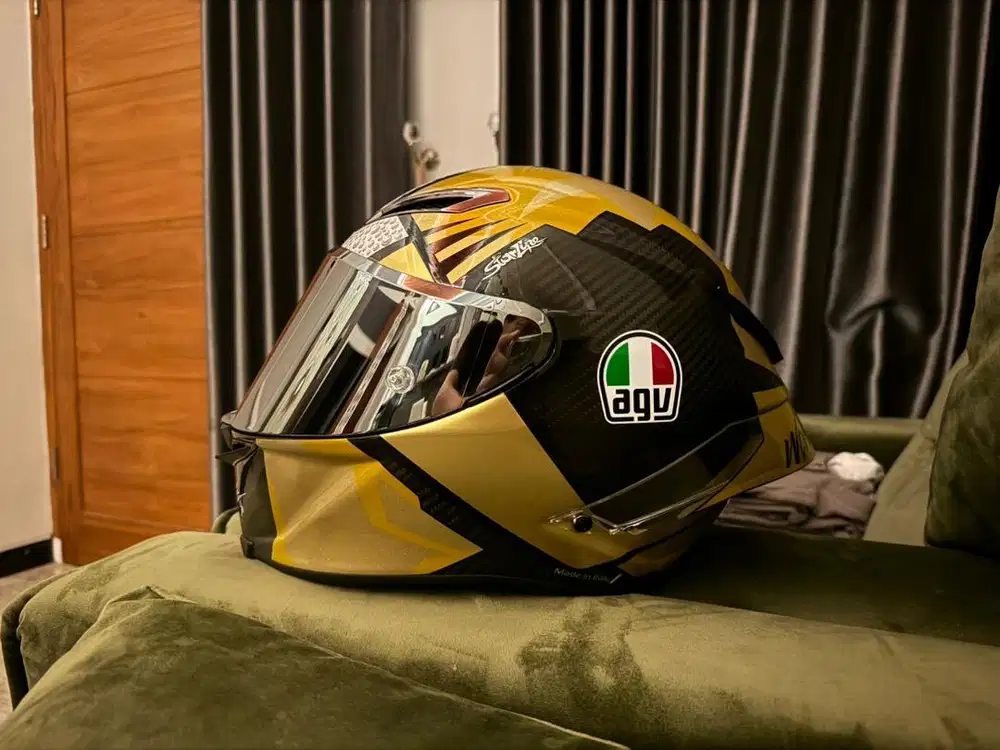 Helm agv pista gprr simpanan antik