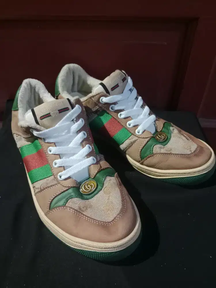 jual sepatu second gucci