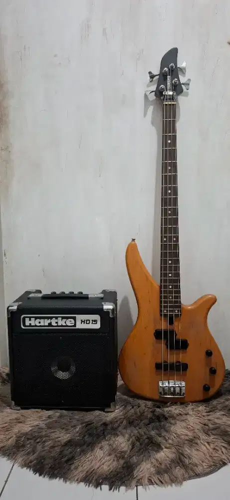 Jual Bass Yamaha RBX 270J & Amplifier Bass Hartke HD15 Mulus Like New
