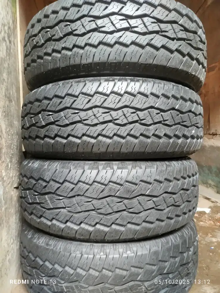 265/65 R17 TOYO OPEN COUNTRY A/T PLUS
