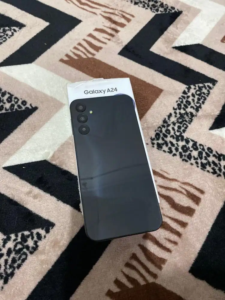 Samsung Galaxy A24 6GB/128GB Black (second)