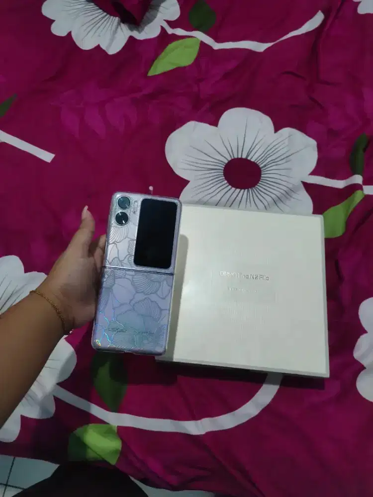 Oppo find n2 flip ram 8/256 fullset garansi resmi oppo