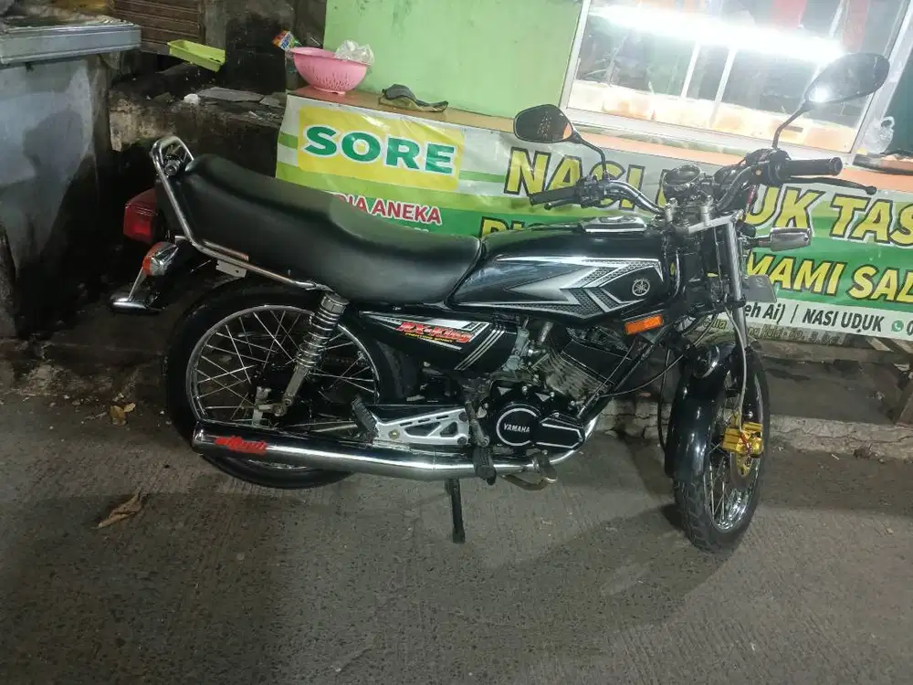 Di jual motor simpenan . Siap pke yng minat langsung japri